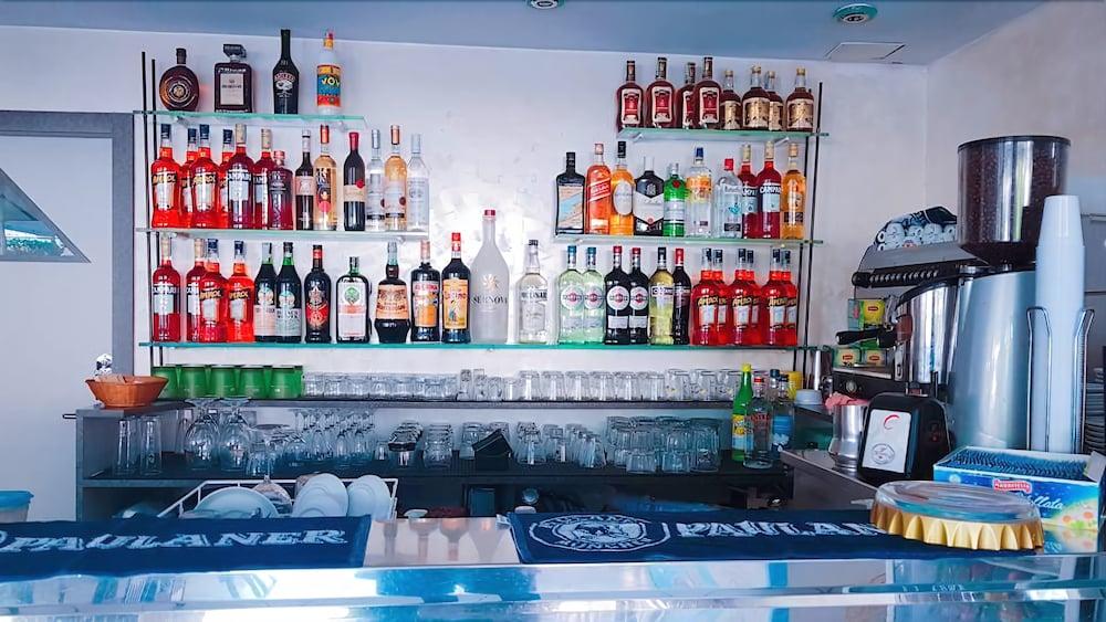 Hotel Magriv Римини Екстериор снимка