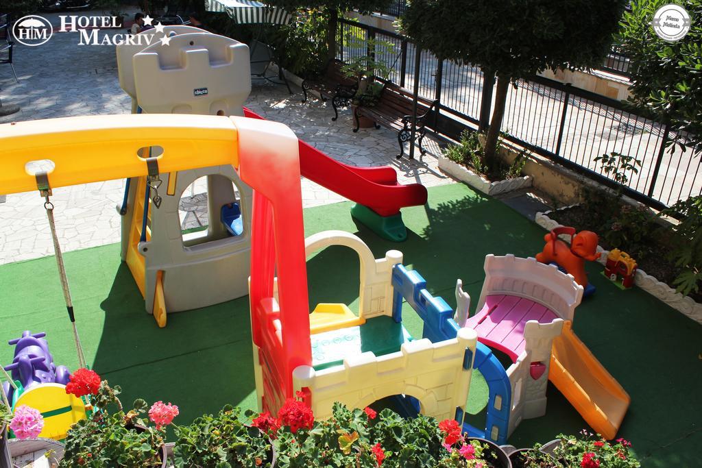 Hotel Magriv Римини Екстериор снимка